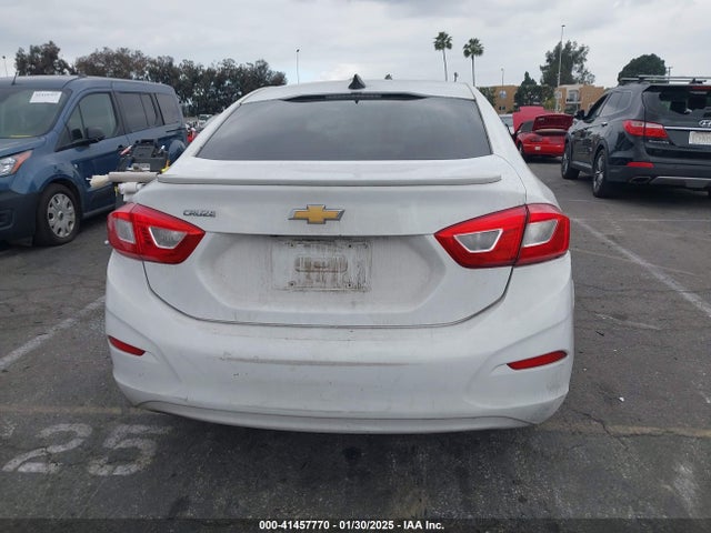 Chevrolet Cruze Ls Auto 2017 1G1BC5SM0H7124374 Image 16