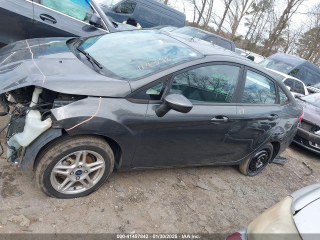 3FADP4BJ6KM164398 Ford FIESTA SE