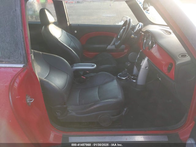 2006 MINI COOPER S WMWRE33586TJ34857 Photo 4