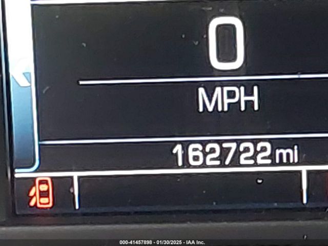 1GNSKBKC1FR140138 Chevrolet Tahoe Lt