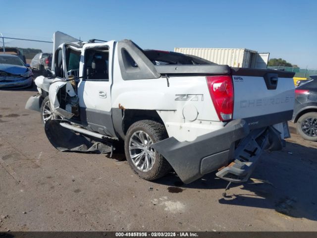 2004 CHEVROLET AVALANCHE 1500 3GNEK12T54G128238 Photo 2