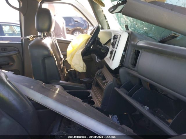 2004 CHEVROLET AVALANCHE 1500 3GNEK12T54G128238 Photo 4