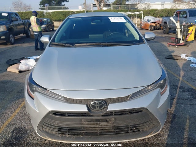 5YFB4MDE1RP185060 Toyota COROLLA LE