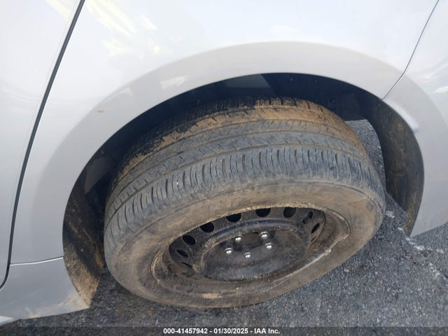 5YFB4MDE1RP185060 Toyota COROLLA LE