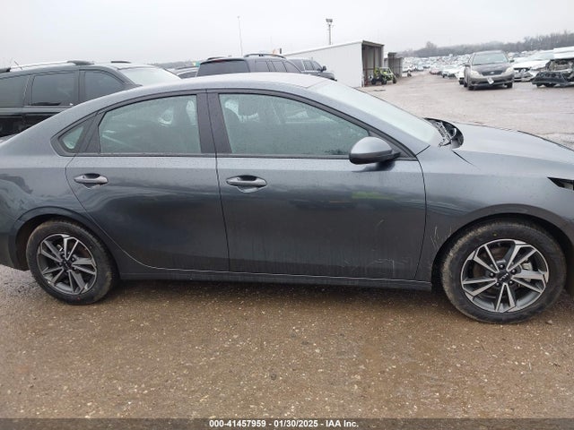 KIA Forte Lxs 2023 3KPF24AD7PE590373 Image 14