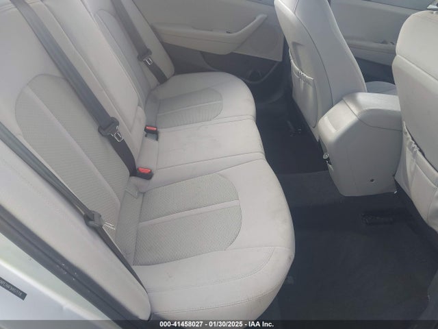Hyundai Sonata 2017 5NPE24AF5HH571718 Image 8
