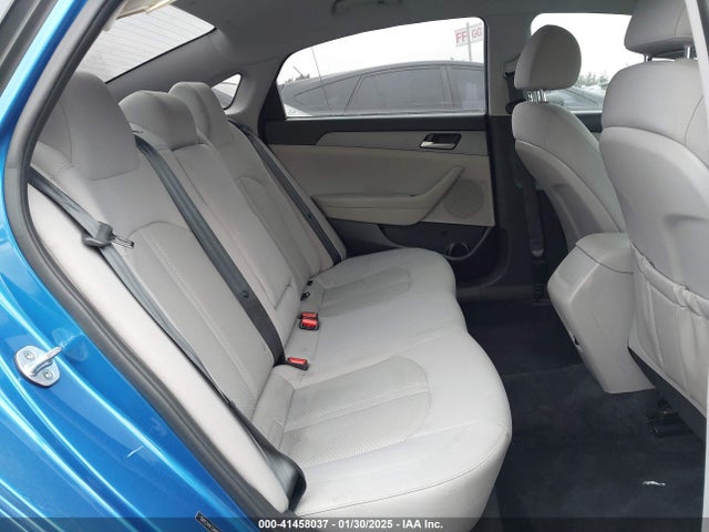 5NPE24AF3JH600851 Hyundai SONATA SE