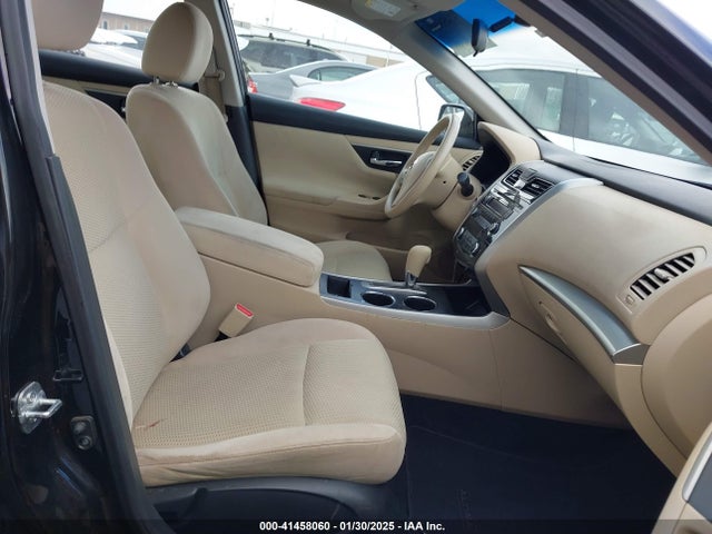 Nissan Altima 2.5 S 2015 1N4AL3AP2FN324013 Image 5