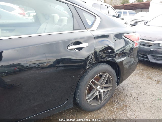 Nissan Altima 2.5 S 2015 1N4AL3AP2FN324013 Image 6