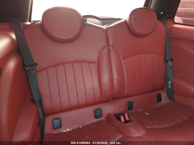 2007 MINI COOPER S WMWMF735X7TL88103 Photo 7