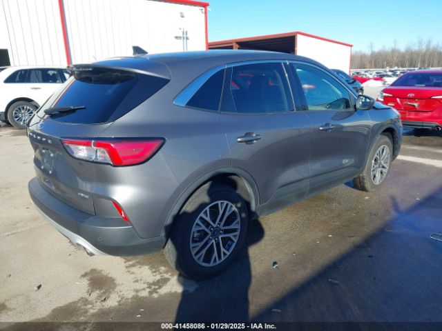 1FMCU9H60NUA02292 Ford ESCAPE SEL
