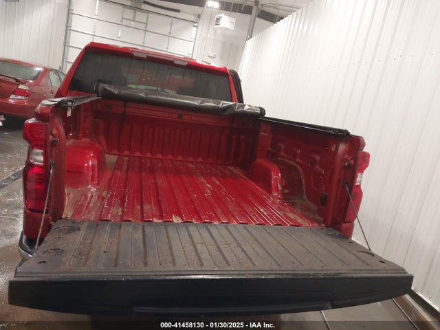 Chevrolet SILVERADO 1500 LTD 2022 3GCUYDED2NG177049 Image 18