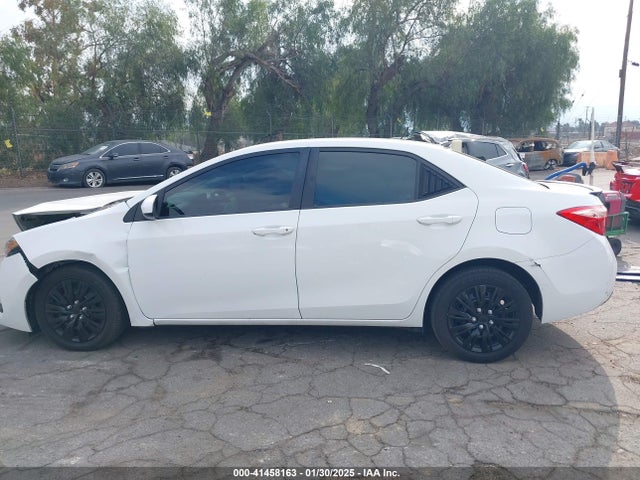 Toyota COROLLA LE 2017 5YFBURHE6HP677122 Image 14
