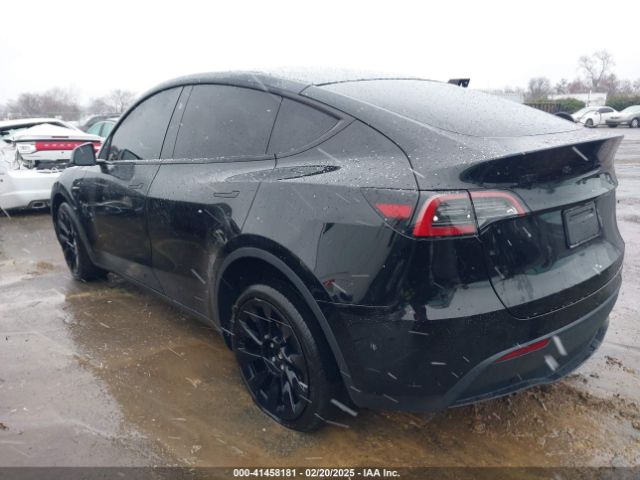 7SAYGAEE4RF985266 Tesla Model Y Long Range Dual Motor All-wheel Drive
