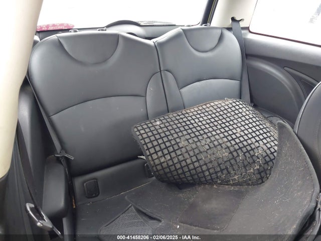 2011 MINI COOPER WMWSU3C51BT094989 Photo 7