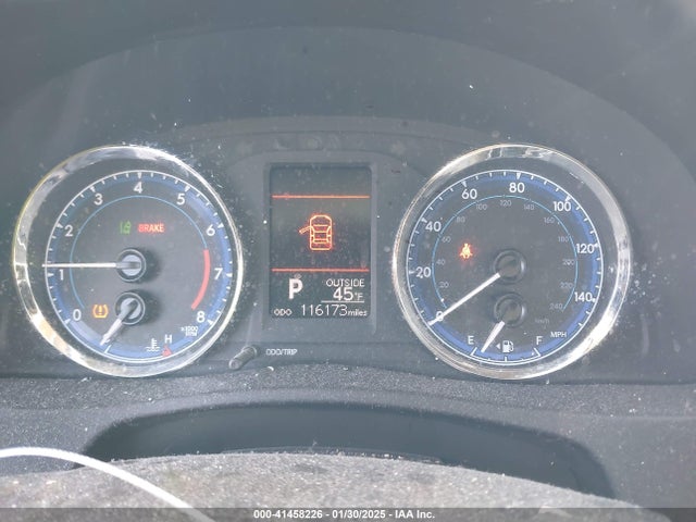 Toyota COROLLA LE 2018 5YFBURHE7JP740864 Image 15