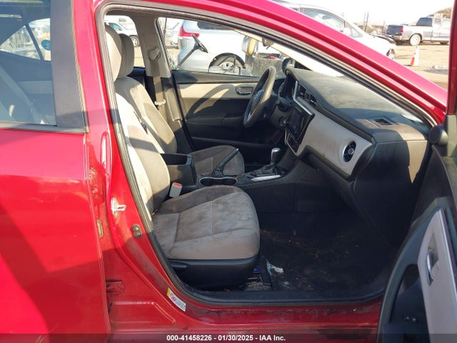 Toyota COROLLA LE 2018 5YFBURHE7JP740864 Image 5