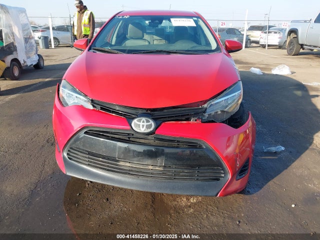 Toyota COROLLA LE 2018 5YFBURHE7JP740864 Image 6