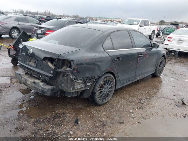 3VW167AJ0HM336692 Volkswagen Jetta 1.4t S