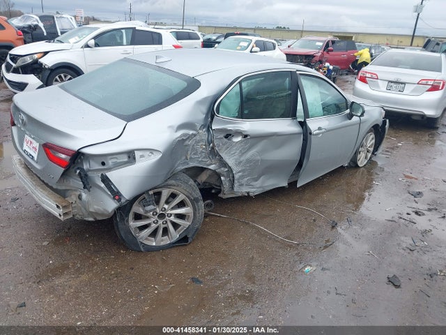 4T1C11AK7MU444535 Toyota CAMRY LE