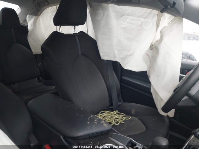 4T1C11AK7MU444535 Toyota CAMRY LE
