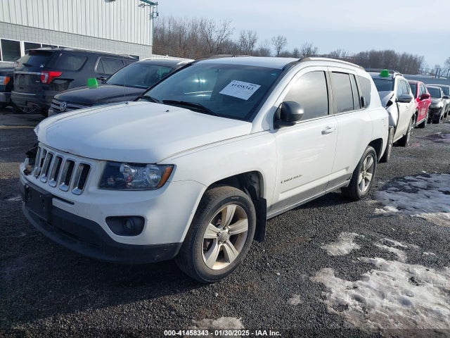 1C4NJDBB7FD214669 Jeep Compass Sport