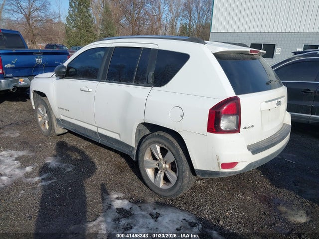 1C4NJDBB7FD214669 Jeep Compass Sport
