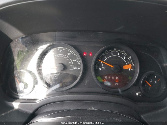1C4NJDBB7FD214669 Jeep Compass Sport