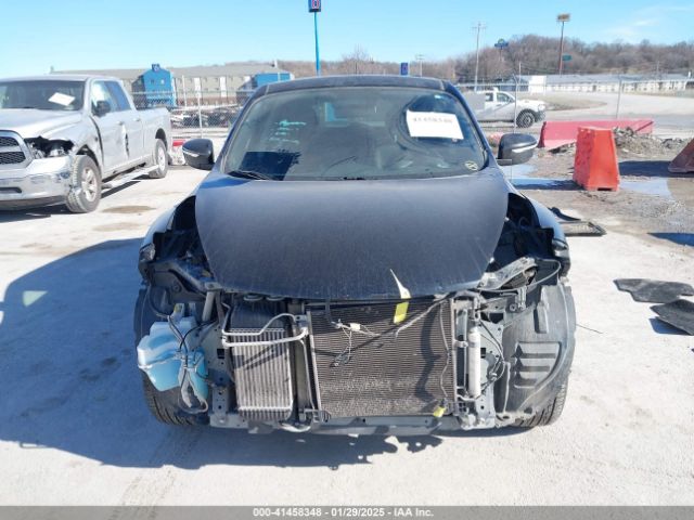JN8AF5MR4HT700658 Nissan Juke Sv