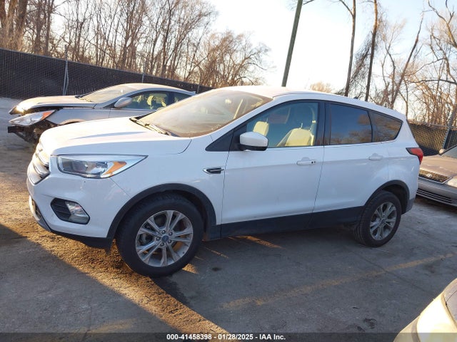 Ford ESCAPE SE 2019 1FMCU0GD8KUA34995 Image 14