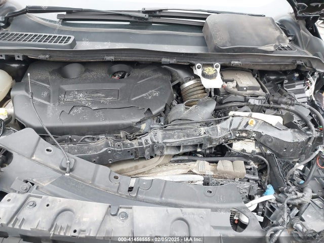 1FMCU9J93JUD01578 Ford Escape Titanium