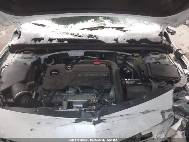 1G1ZE5ST1HF225767 Chevrolet MALIBU 1LT