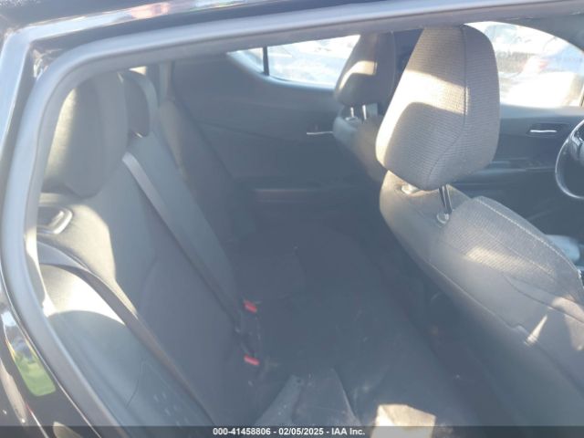 JTNKHMBX5J1009321 Toyota C-HR XLE