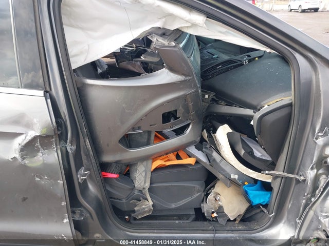 1FMCU9G99EUB66345 Ford Escape