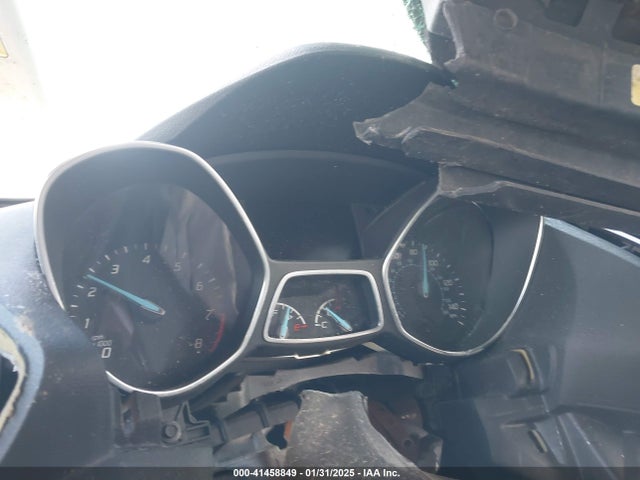 1FMCU9G99EUB66345 Ford Escape