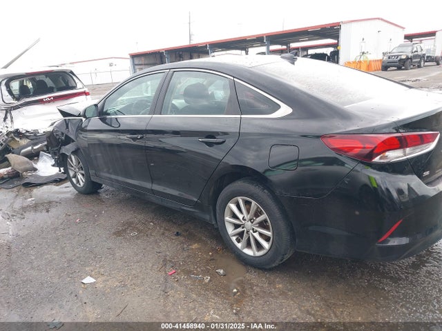 5NPE24AF8JH659684 Hyundai SONATA SE