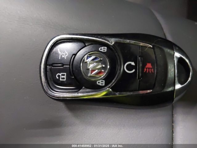 5GAEVAKWXRJ106219 Buick Enclave Essence Awd