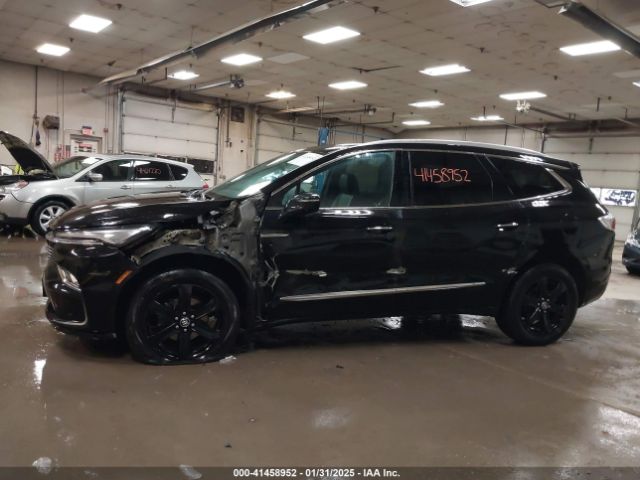 5GAEVAKWXRJ106219 Buick Enclave Essence Awd