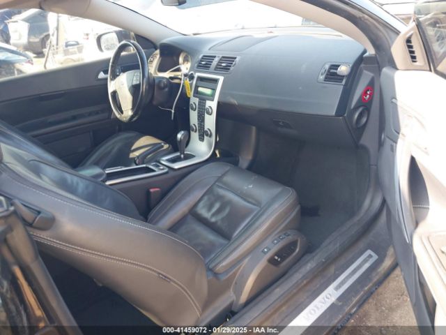 2013 VOLVO C70 YV1672MC8DJ139597 Photo 4
