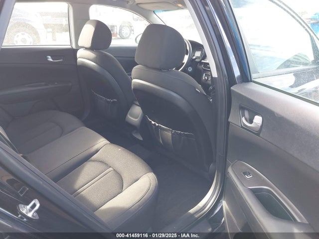 5XXGT4L31HG166718 KIA Optima Lx