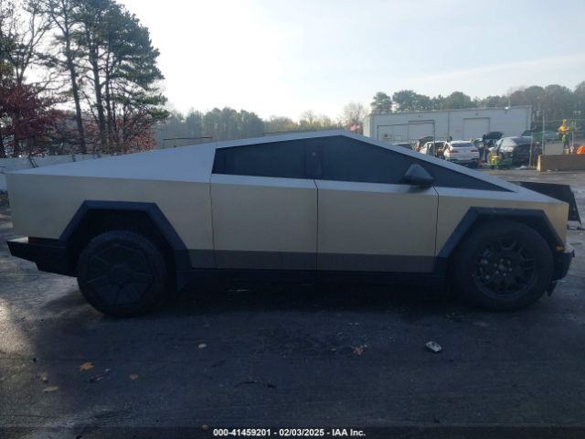 7G2CEHED4RA040048 Tesla Cybertruck All-wheel Drive