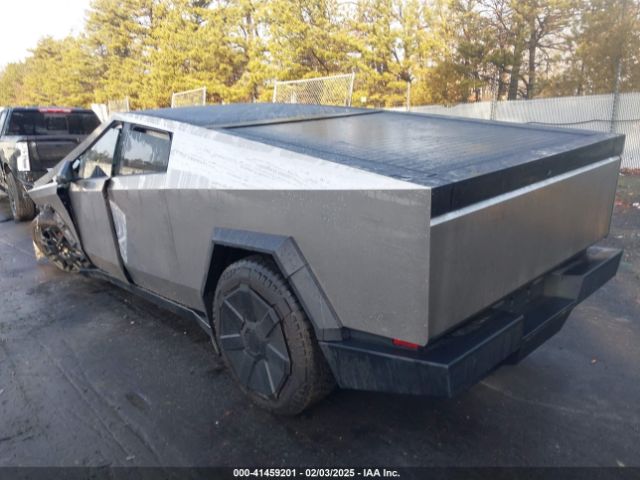 7G2CEHED4RA040048 Tesla Cybertruck All-wheel Drive