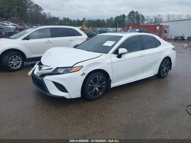 4T1G11AK8LU888264 Toyota CAMRY SE
