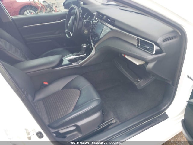4T1G11AK8LU888264 Toyota CAMRY SE