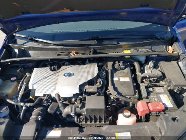 JTDKARFU5G3501530 Toyota Prius Three Touring