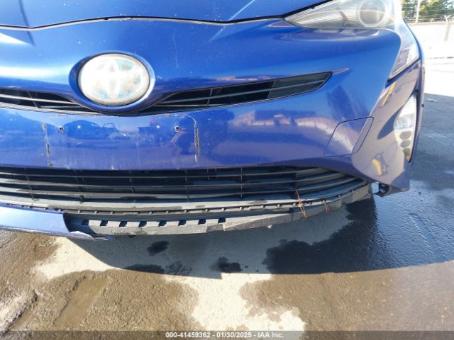 JTDKARFU5G3501530 Toyota Prius Three Touring