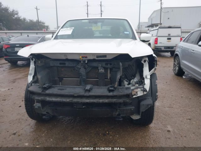 1N6ED1EK8NN678254 Nissan Frontier Sv 4x4