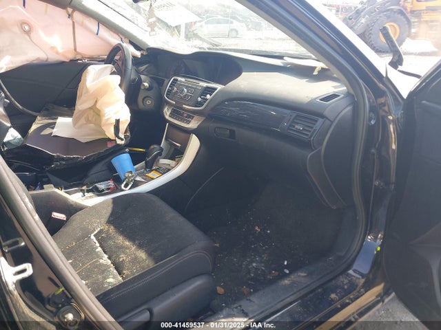 1HGCR2F57FA221276 Honda Accord Sport