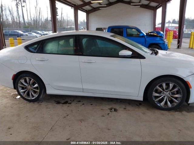 Chrysler 200 S 2015 1C3CCCBB6FN613163 Image 14
