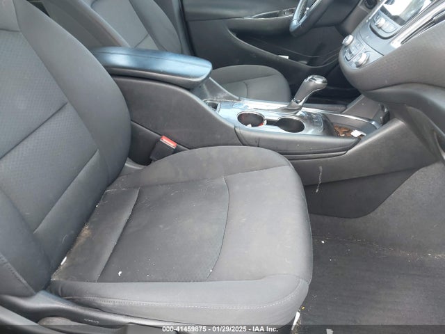 1G1ZE5ST6HF273426 Chevrolet MALIBU 1LT